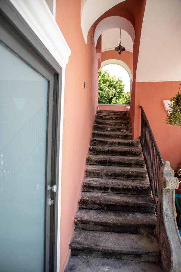 Palazzo D'Aquino Hotel Boscoreale Eksteriør billede